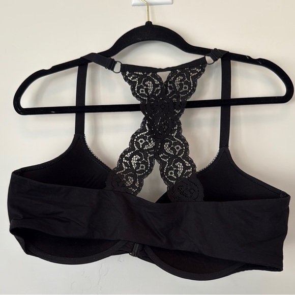 Black Lace Racerback Bra - Picture 3 of 5